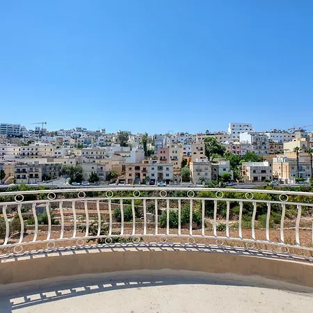 Valley View - Private W Balcony By Sf Homes R8 Apartament *