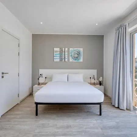 Valley View - Private W Balcony By Sf Homes R8 *