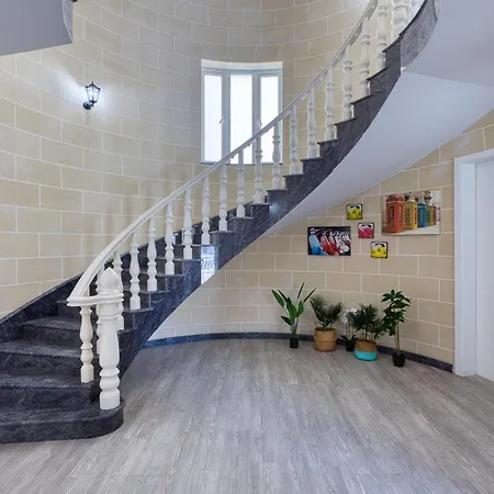 Valley View - Private W Balcony By Sf Homes R8 דירה Saint Julian's